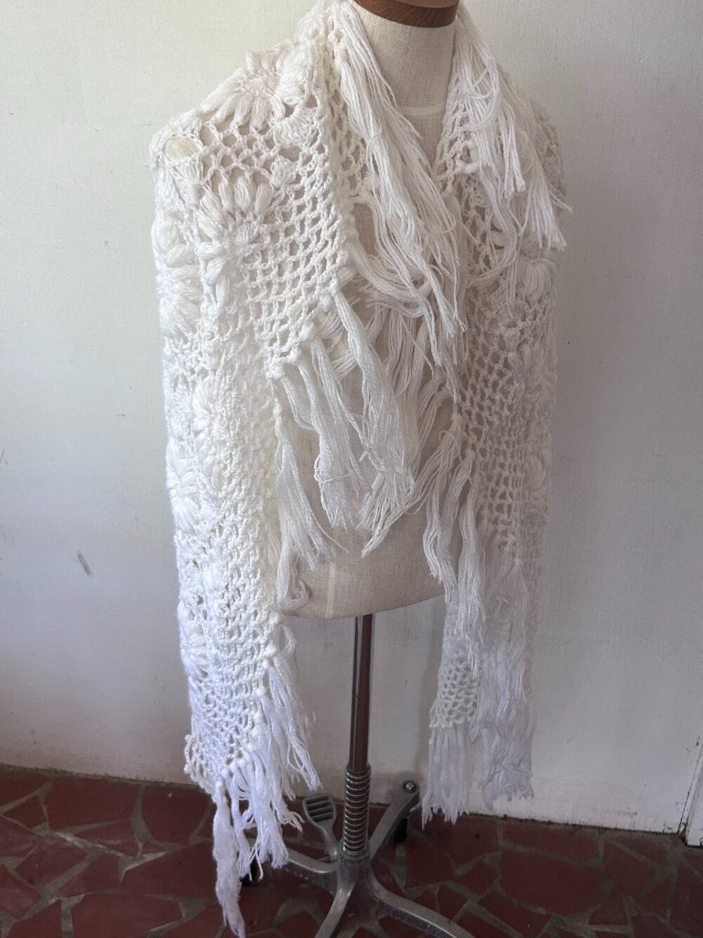 Hand Knit White Floral Shawl Fringe Vintage Handmade Cottagecore Boho Prairie